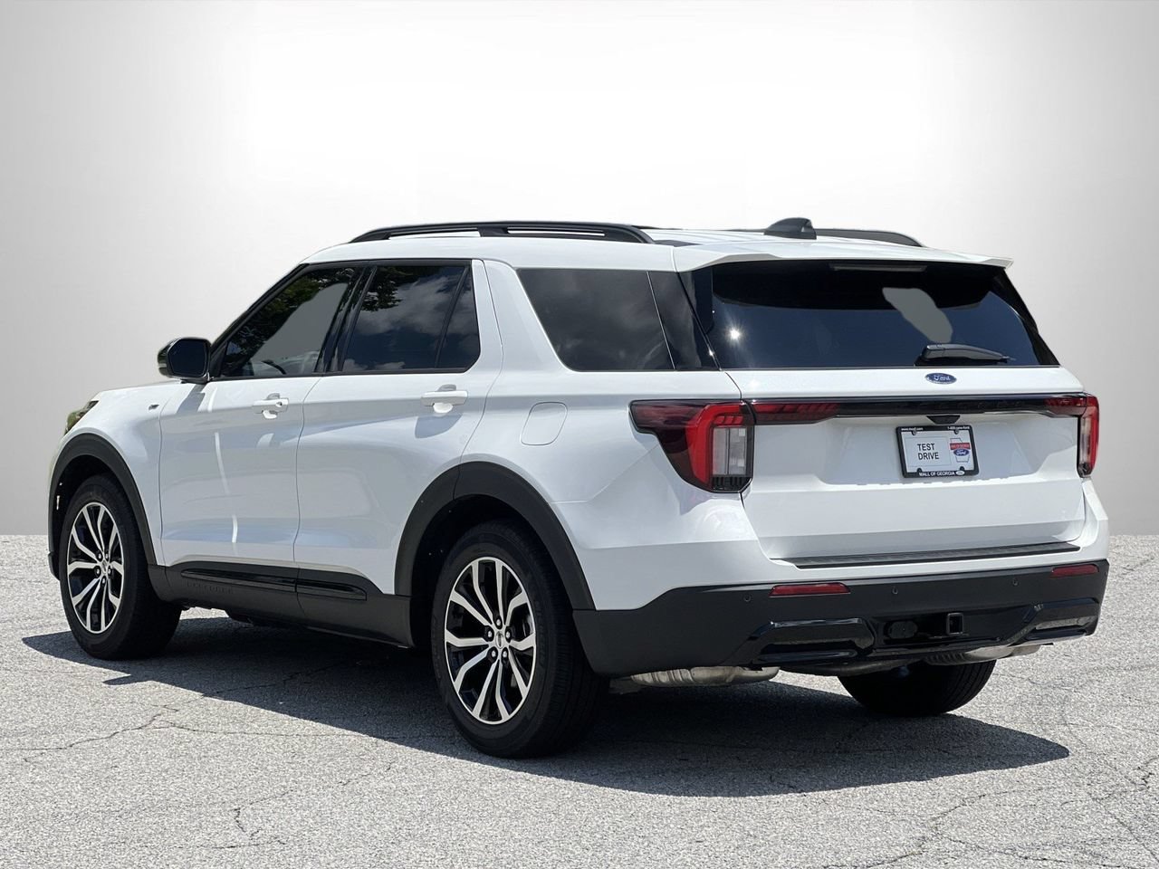 New 2026 Ford Explorer ST-Line w/ Premium Package RWD image 24