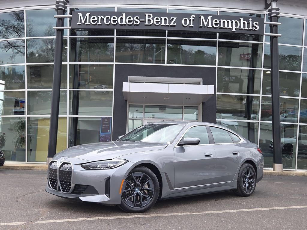 Used 2024 BMW i4 xDrive40i image 1