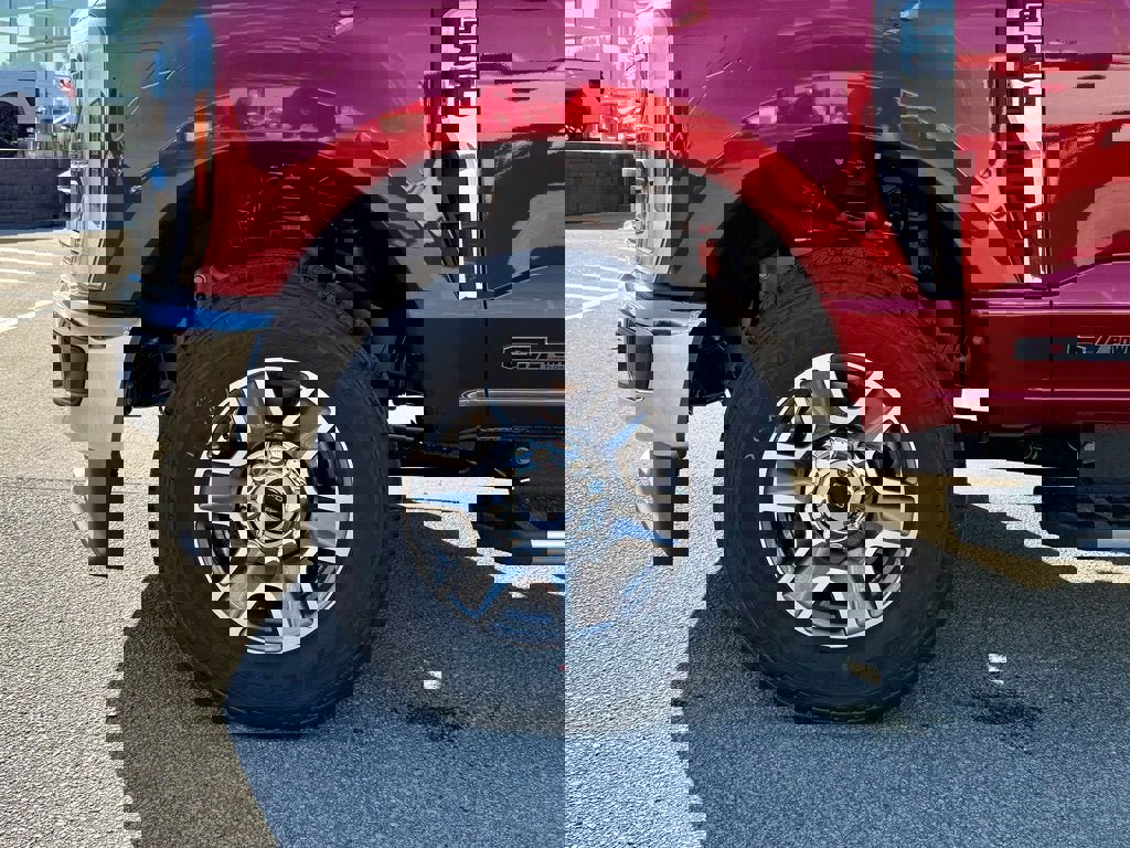 New 2026 Ford F350 Lariat w/ FX4 Off-Road Package image 33