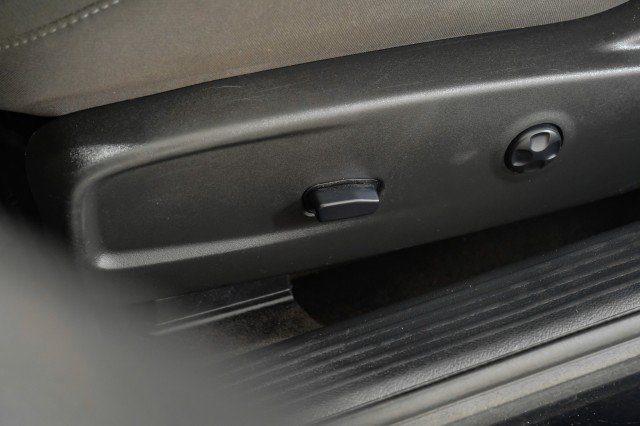 Used 2015 Dodge Challenger R/T Scat Pack RWD image 36