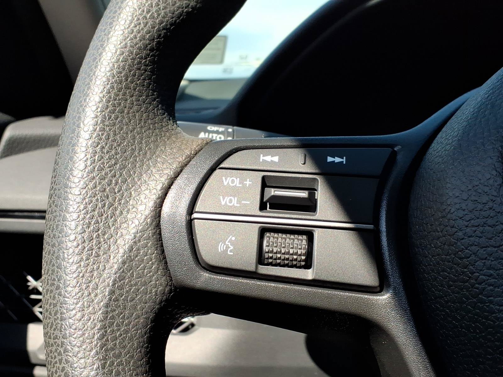 Certified 2023 Honda Accord LX image 24