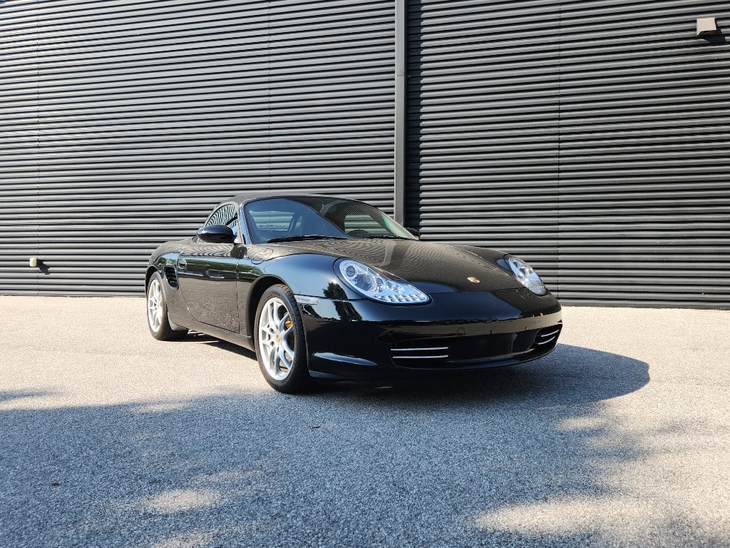 Used 2003 Porsche Boxster RWD image 8