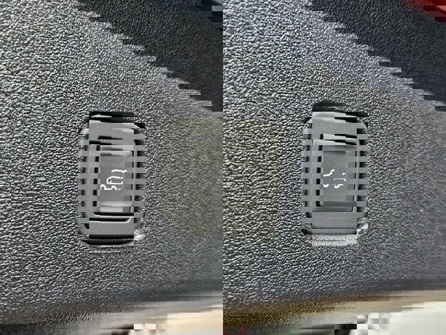 New 2026 Cadillac Optiq Sport 1 w/ LPO, Floor Liner Package image 30