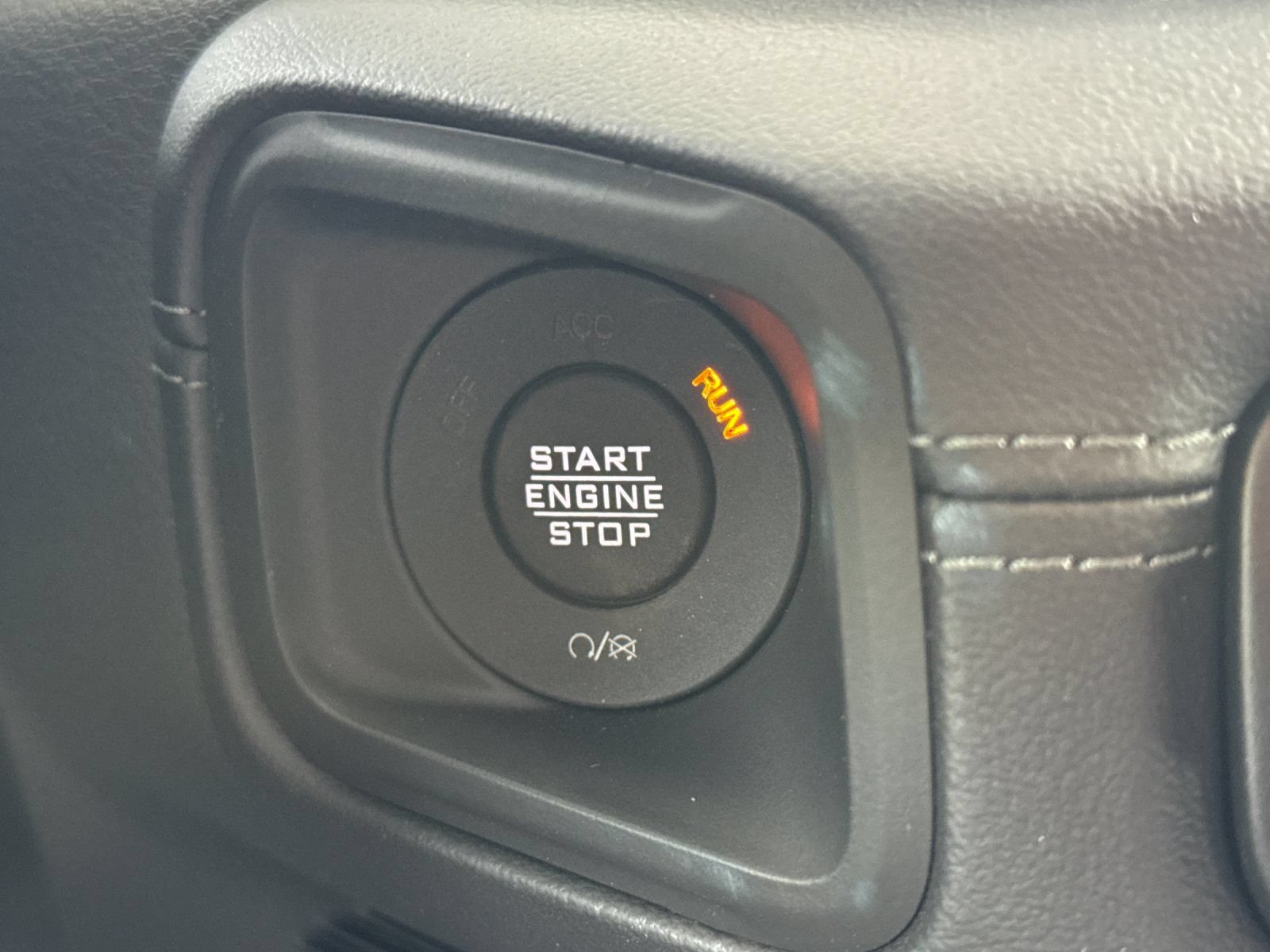 New 2026 Jeep Wrangler Unlimited Sahara AWD/4WD image 23
