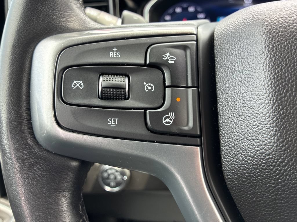 Used 2022 Chevrolet Silverado 1500 LTZ w/ Technology Package AWD/4WD image 25