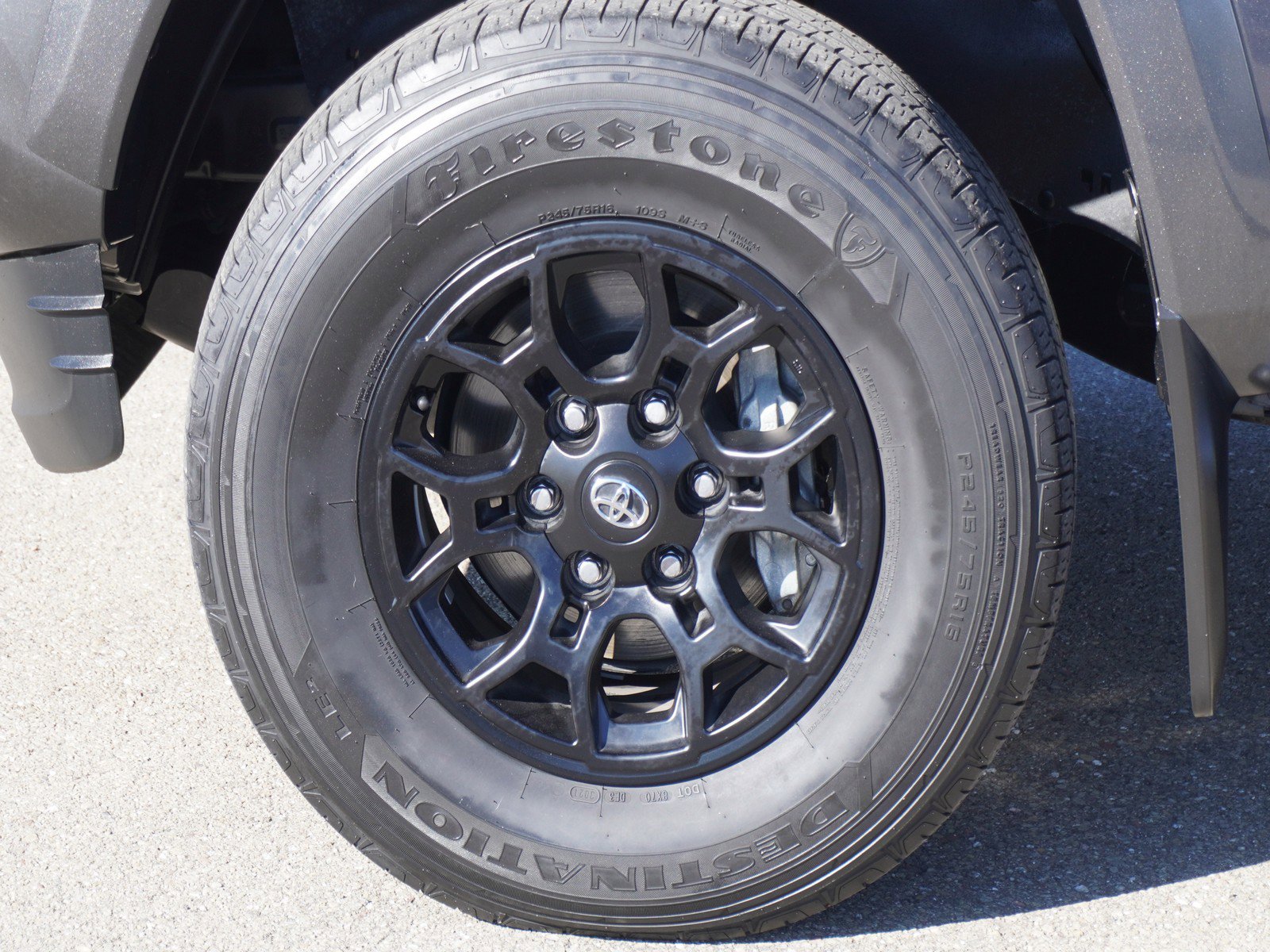 Used 2022 Toyota Tacoma SR5 image 8