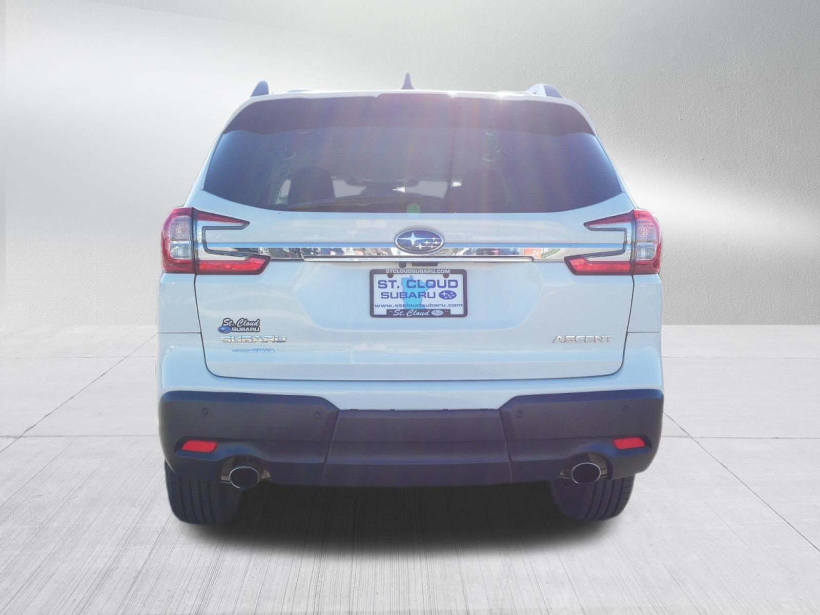 Used 2024 Subaru Ascent Premium w/ Convenience Package AWD/4WD image 6