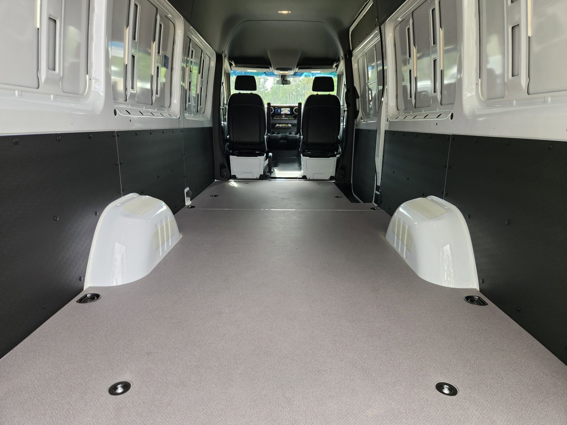 New 2025 Mercedes-Benz Sprinter 2500 image 22