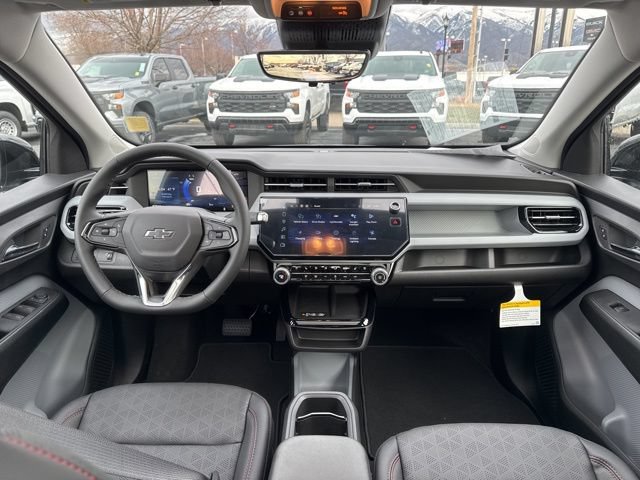 New 2027 Chevrolet Bolt RS w/ Technology Package FWD image 12