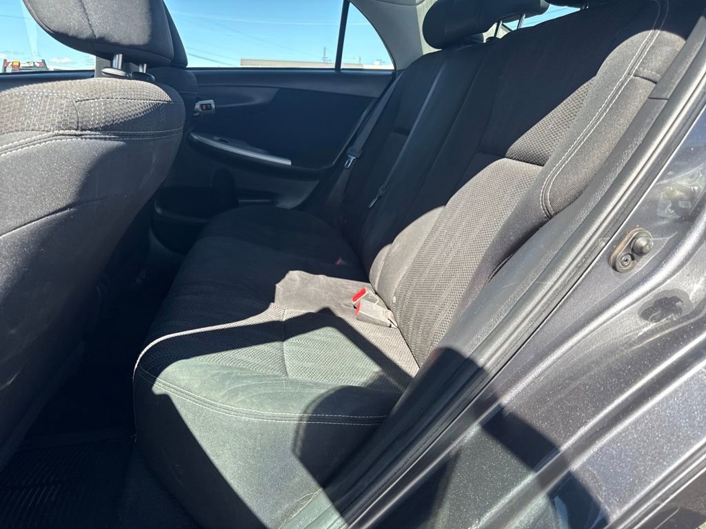 Used 2013 Toyota Corolla S image 27