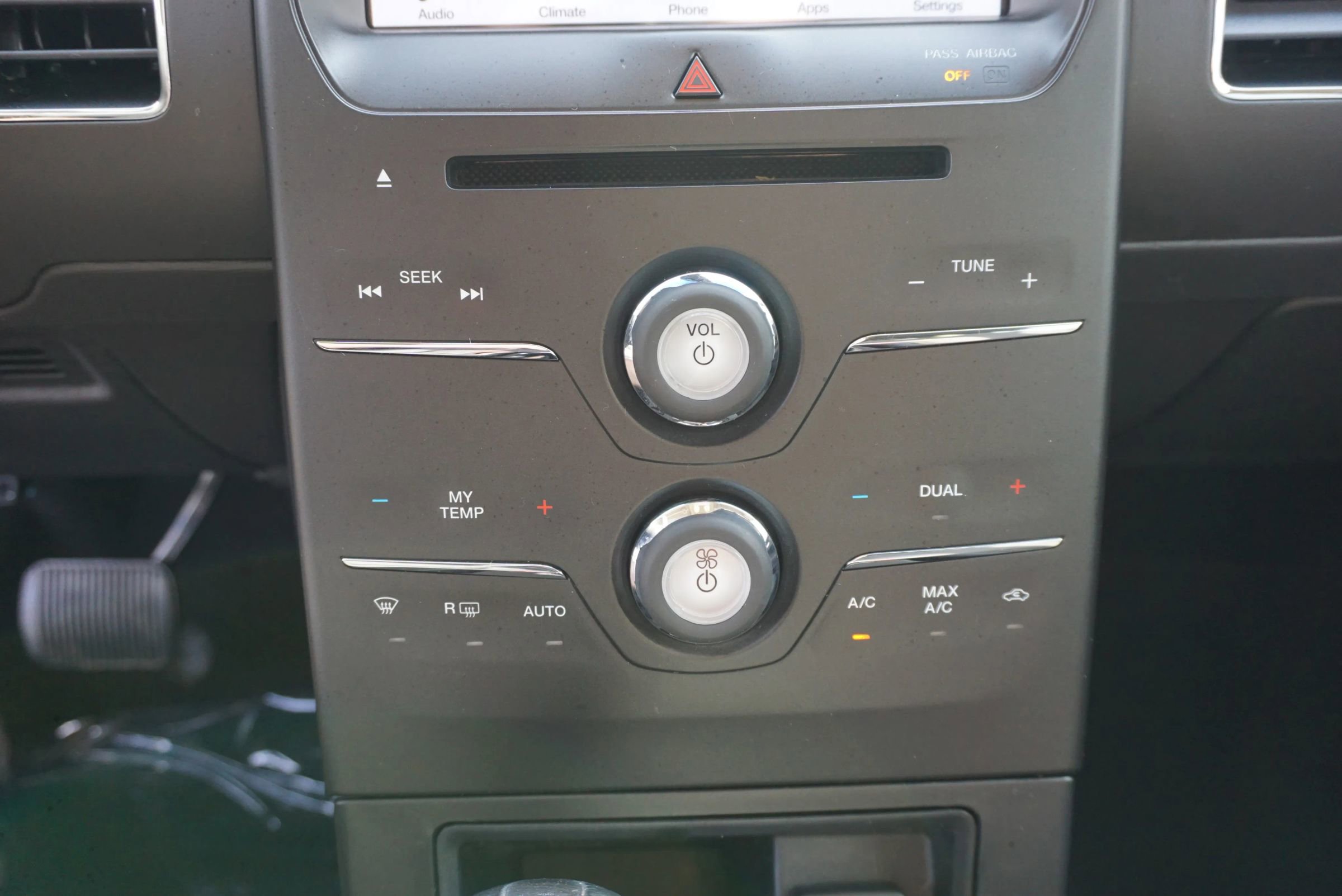 Used 2019 Ford Flex SEL image 32