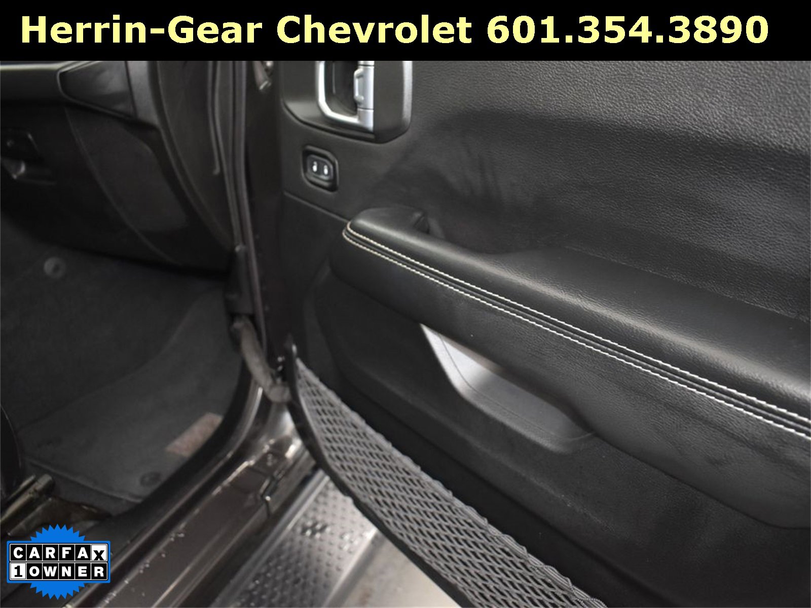 Used 2021 Jeep Wrangler Unlimited Sahara w/ Cold Weather Group image 25