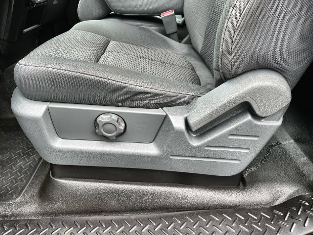 Used 2013 Ford F150 STX w/ Mid Equipment Group AWD/4WD image 22