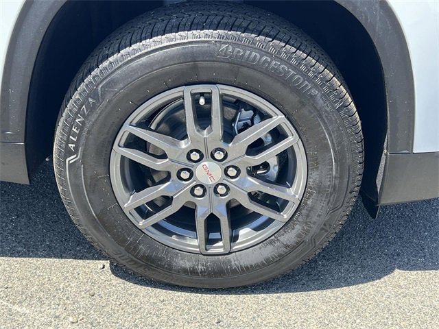 New 2025 GMC Acadia Elevation image 30