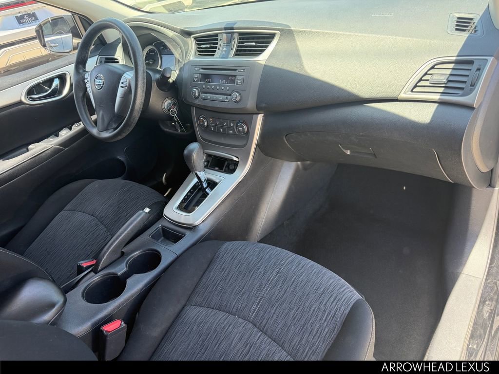 Used 2014 Nissan Sentra SV FWD image 27