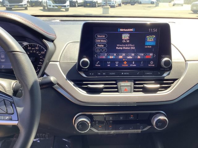 Used 2024 Nissan Altima 2.5 SR AWD/4WD image 17