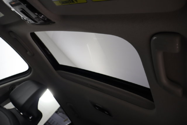 Used 2023 Kia Niro Wave FWD image 25