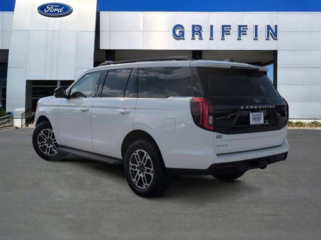 New 2026 Ford Expedition Active image 9
