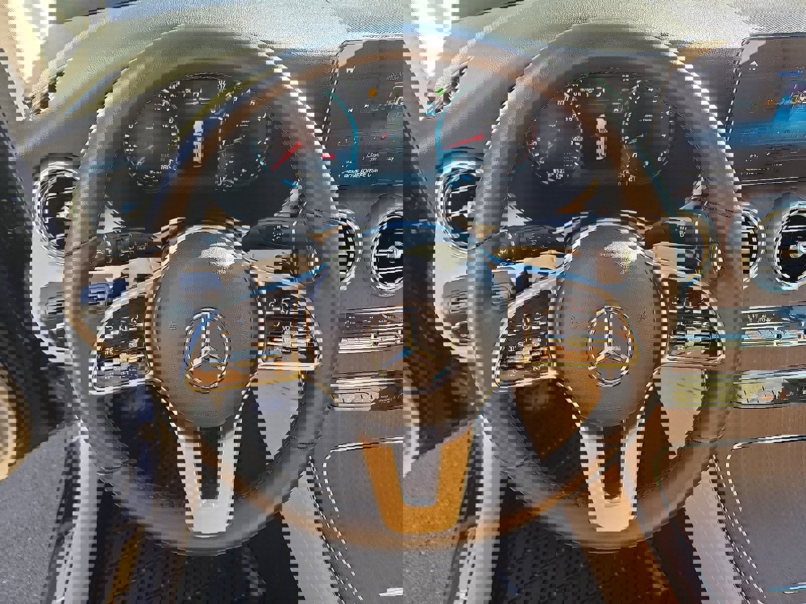 Used 2022 Mercedes-Benz GLC 300 4MATIC image 20