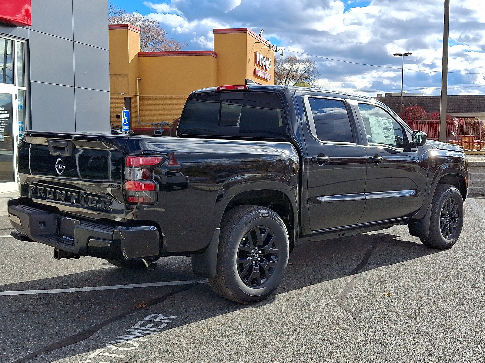 New 2026 Nissan Frontier SV w/ Tow Package image 4