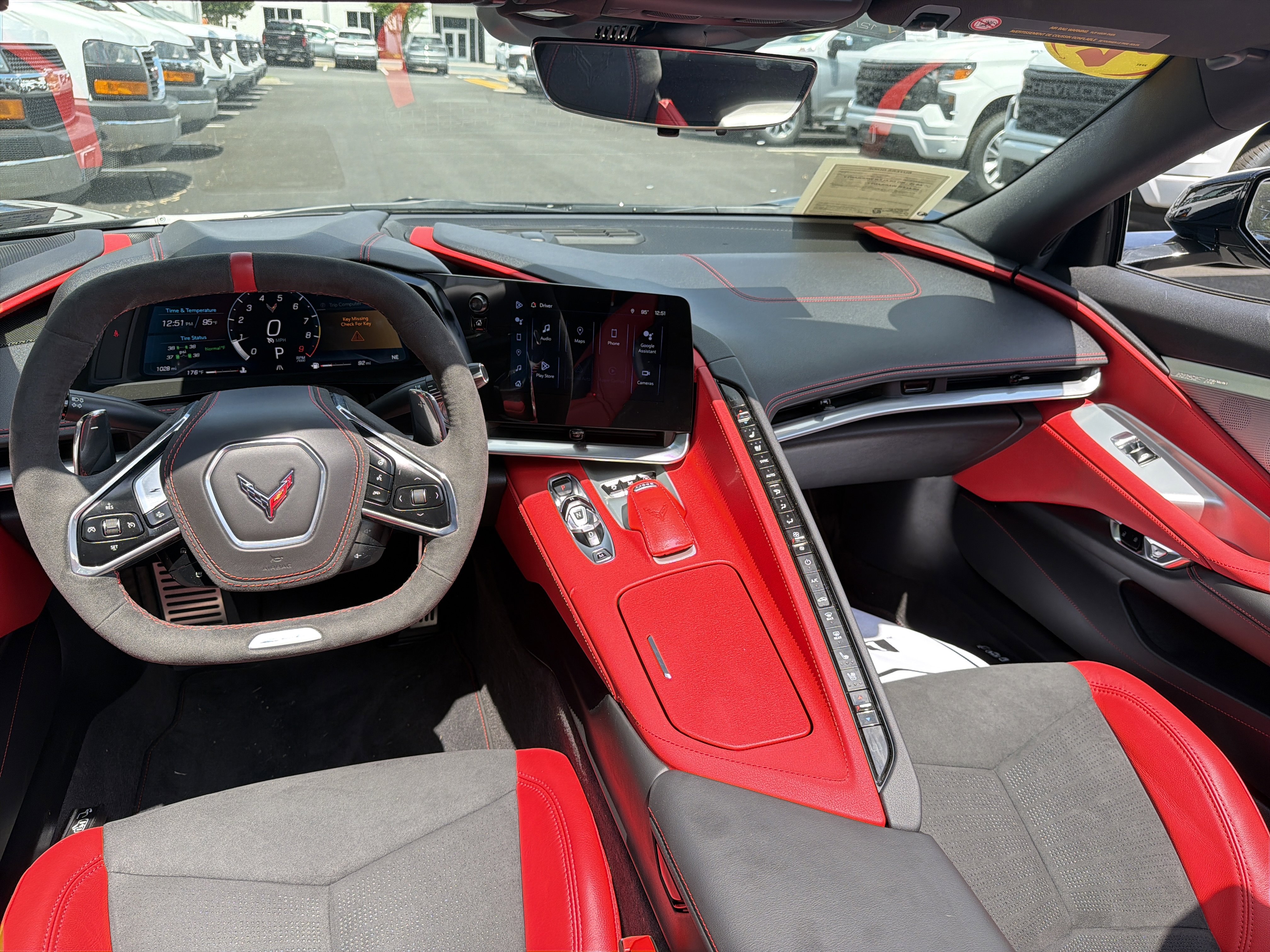 Used 2025 Chevrolet Corvette Z06 RWD image 30