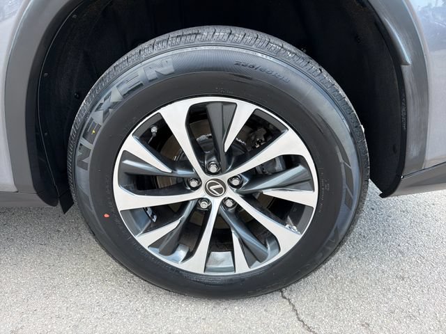 Used 2022 Lexus RX 350 AWD w/ 3500 lbs Tow Prep Package image 31