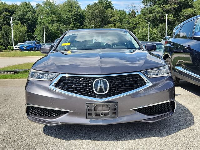 Used 2018 Acura TLX w/ Technology Package FWD image 2