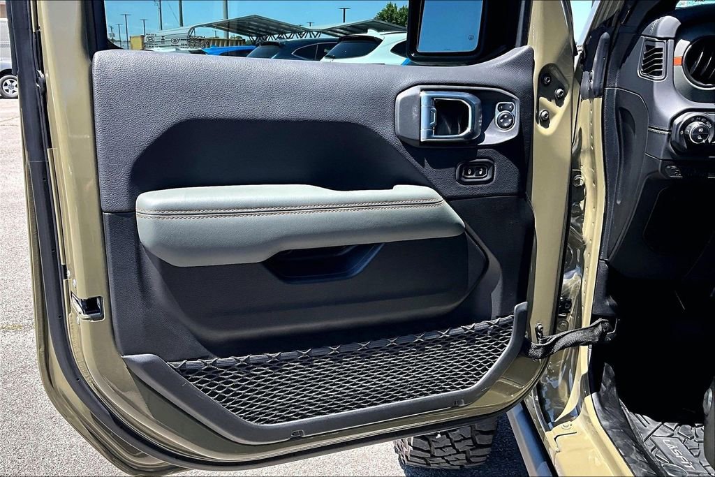 Used 2026 Jeep Gladiator Mojave AWD/4WD image 23