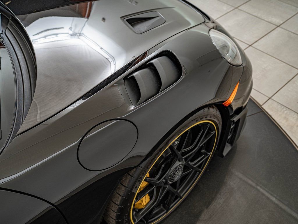 Certified 2025 Porsche 718 Boxster Spyder RS RWD image 21