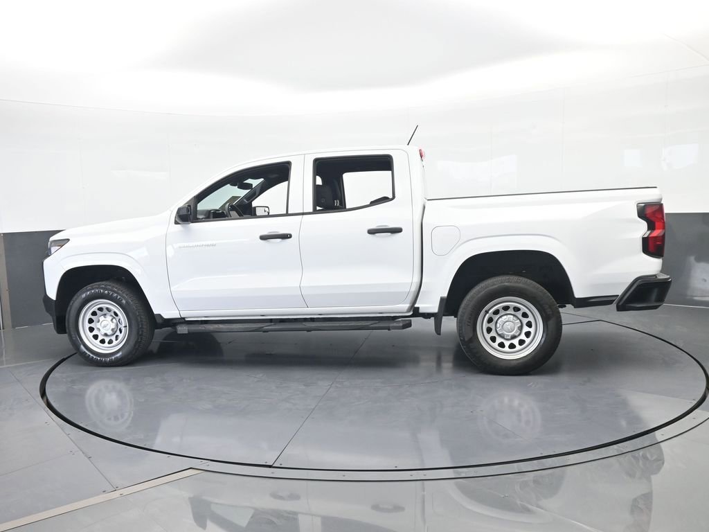 Used 2023 Chevrolet Colorado W/T image 3