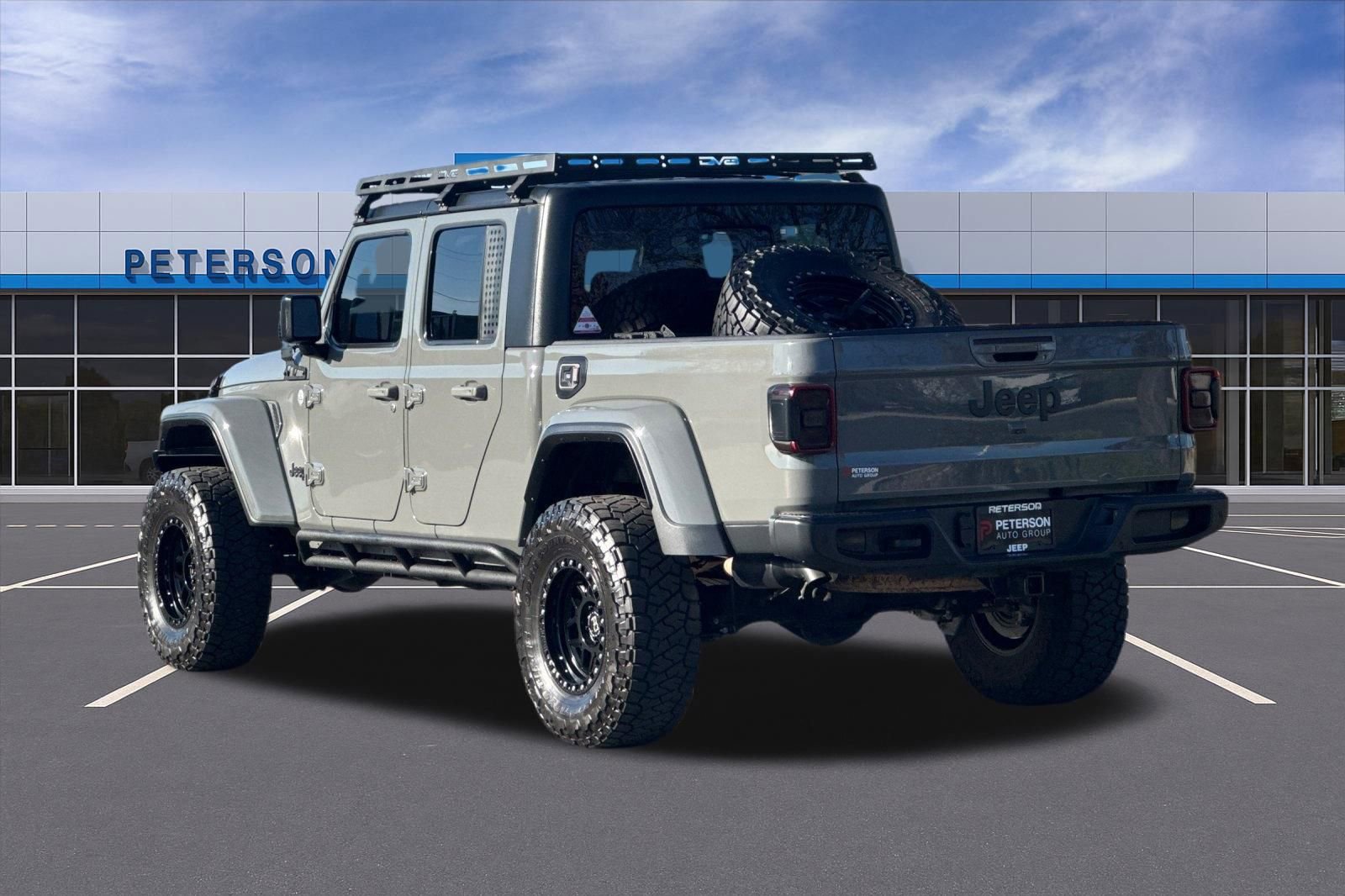 Used 2021 Jeep Gladiator Sport AWD/4WD image 6