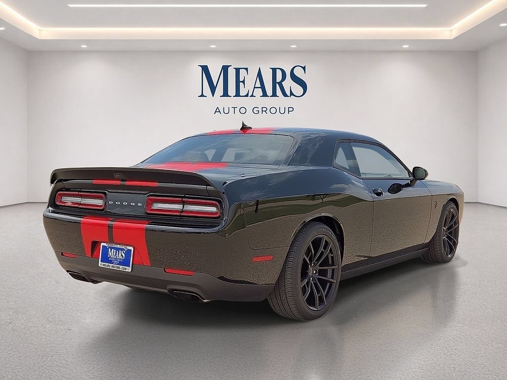 Used 2023 Dodge Challenger SRT Hellcat RWD image 5