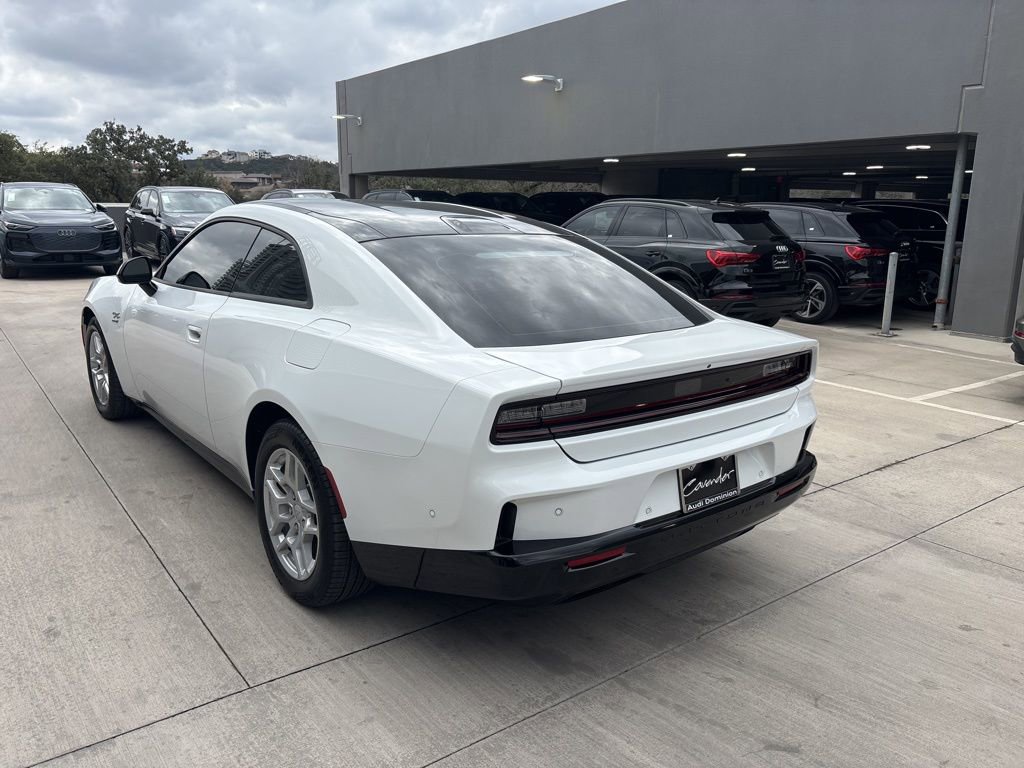 Used 2025 Dodge Charger R/T w/ Quick Order Package 25M R/T image 8
