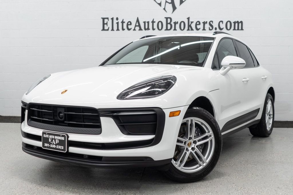 Used 2023 Porsche Macan image 47