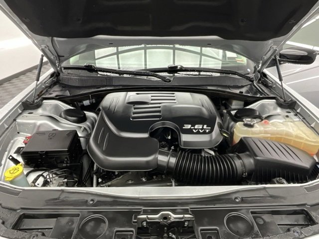 Used 2021 Chrysler 300 Touring w/ Sport Appearance Package image 29