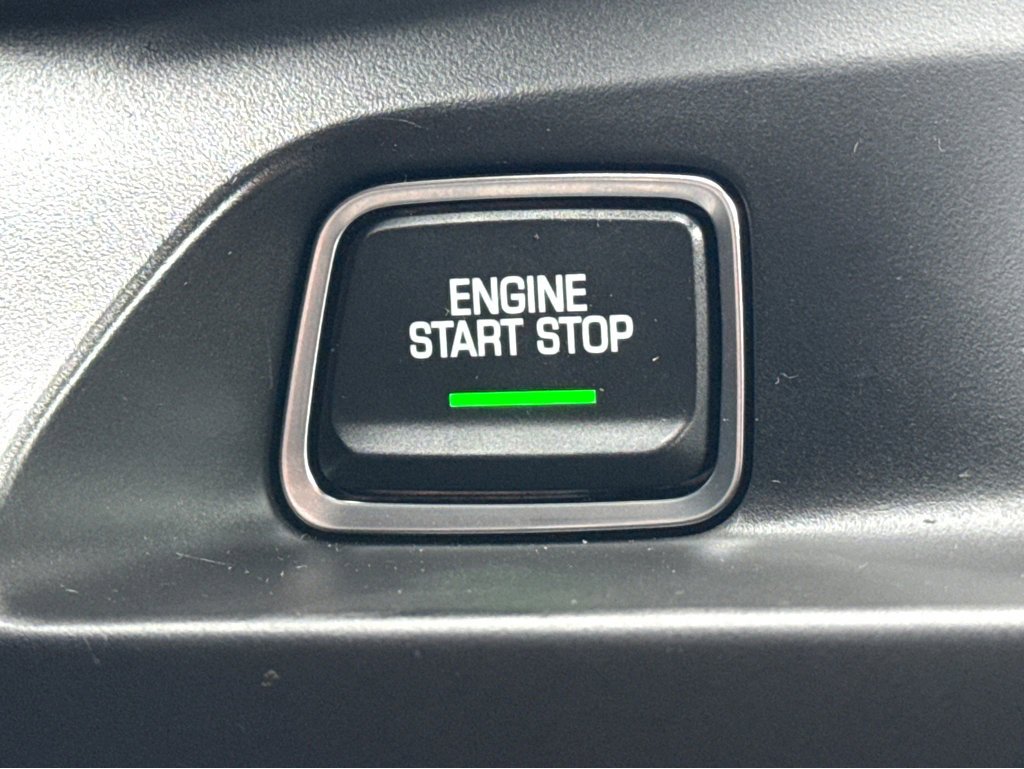 Used 2021 Chevrolet Camaro SS image 19