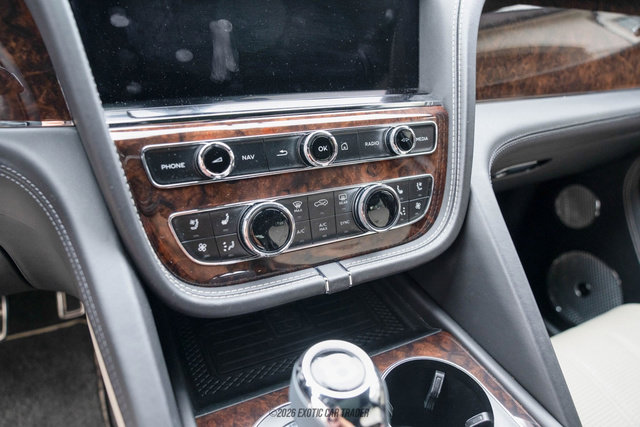 Used 2022 Bentley Bentayga Speed image 68