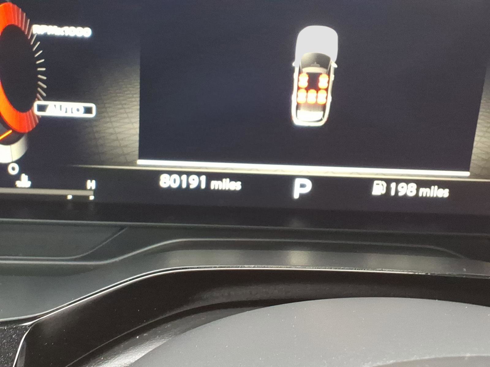 Used 2022 Nissan Pathfinder Platinum w/ Cargo Package image 24