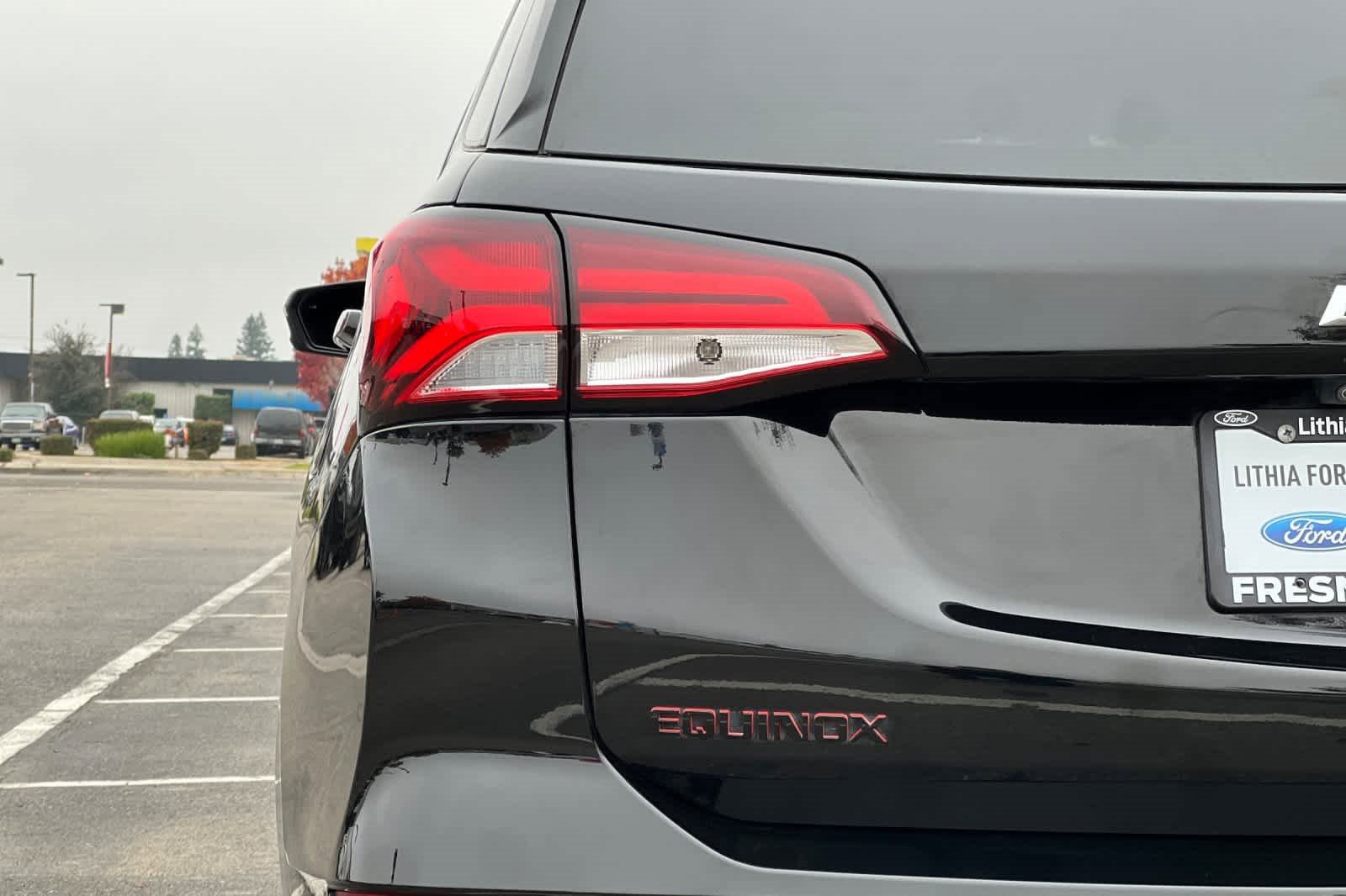 Used 2024 Chevrolet Equinox Premier image 27