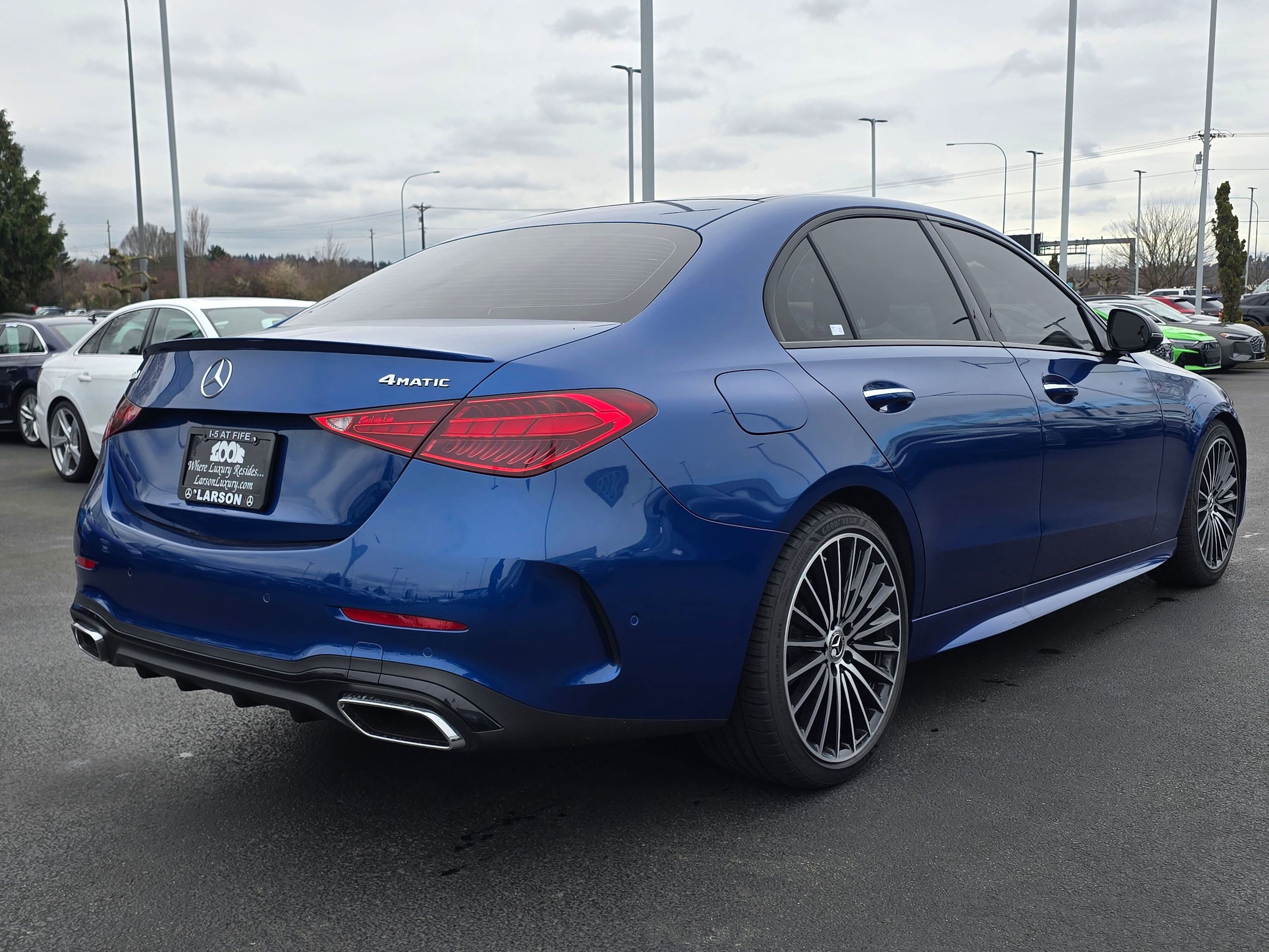 Used 2024 Mercedes-Benz C 300 4MATIC Sedan w/ AMG Line w/ Night Package image 6