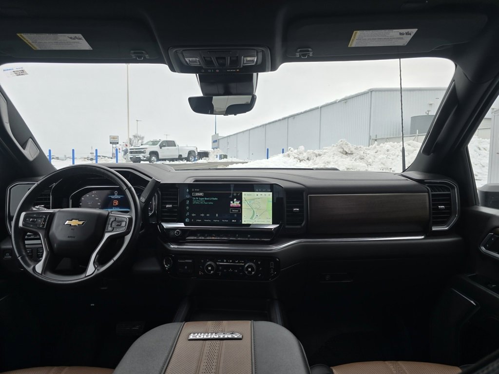 Used 2025 Chevrolet Silverado 2500 High Country w/ High Country Premium Package image 24