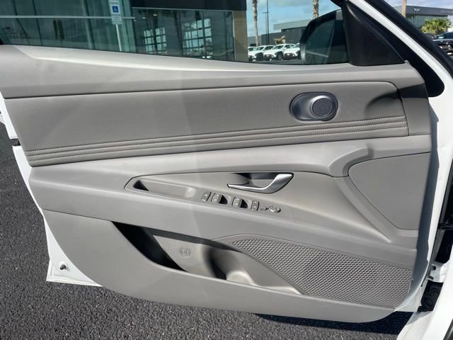 New 2026 Hyundai Elantra Sport FWD image 10