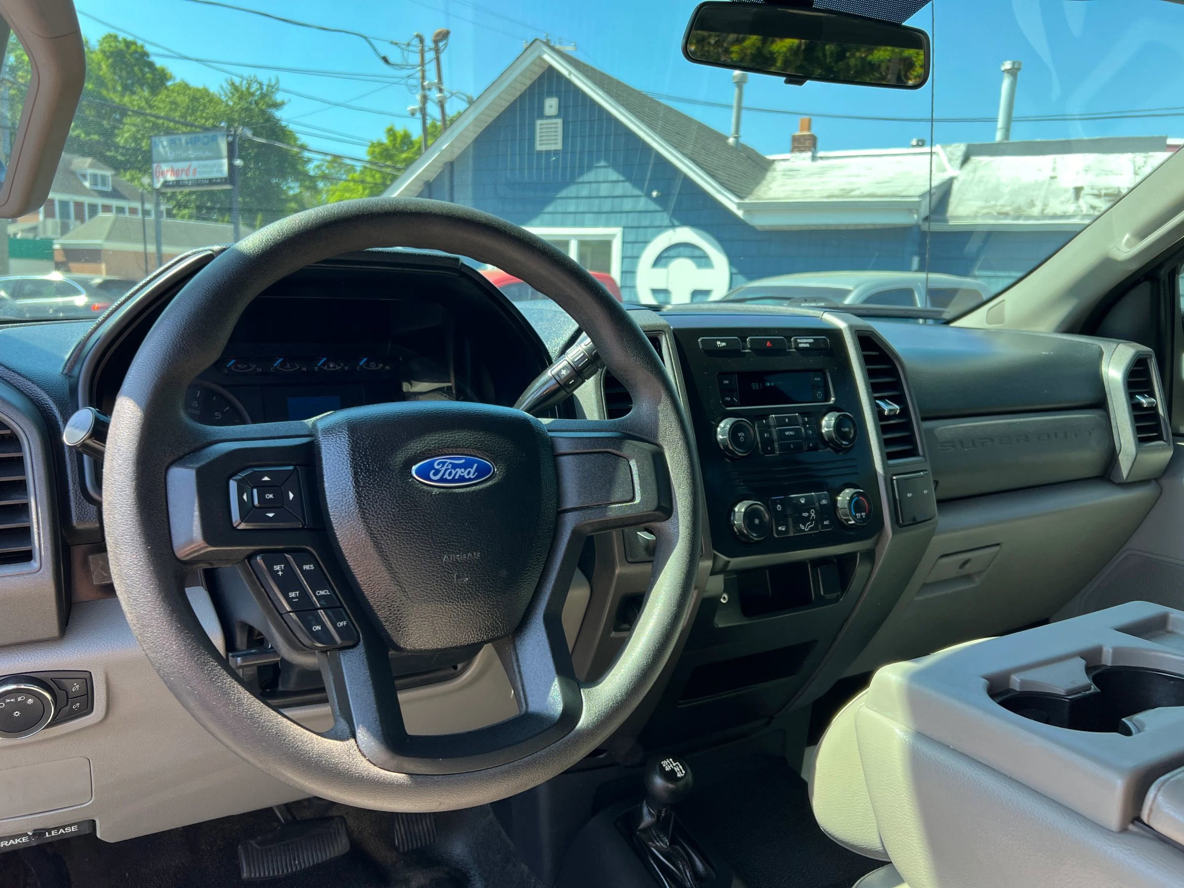 Used 2017 Ford F250 XL w/ Snow Plow Prep Package AWD/4WD image 11