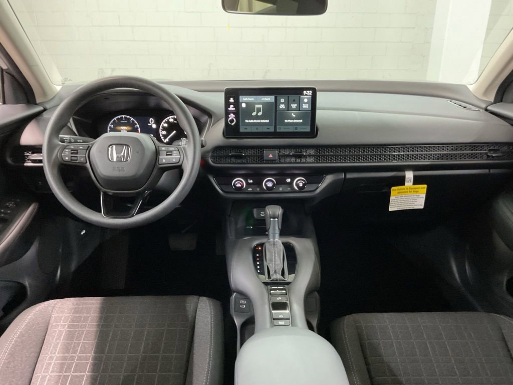 Certified 2026 Honda HR-V LX image 8