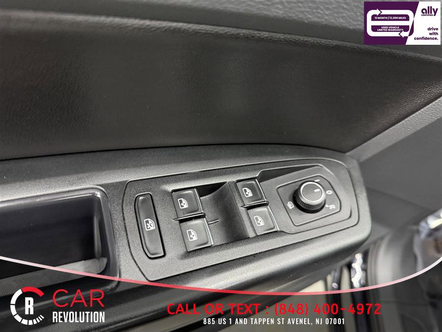 Used 2018 Volkswagen Atlas SE image 28