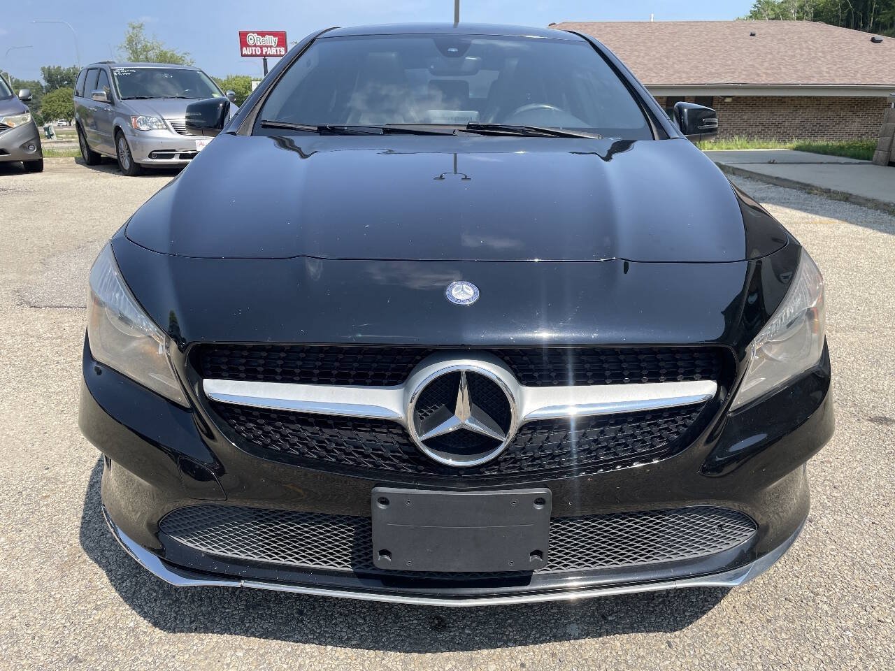 Used 2017 Mercedes-Benz CLA 250 4MATIC image 4