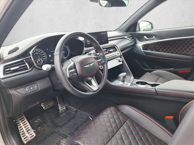 Used 2025 Genesis G70 3.3T Advanced w/ Sport Prestige Package image 9