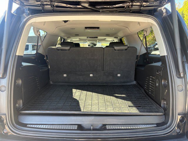 Used 2020 GMC Yukon XL SLT w/ Premium Edition image 17