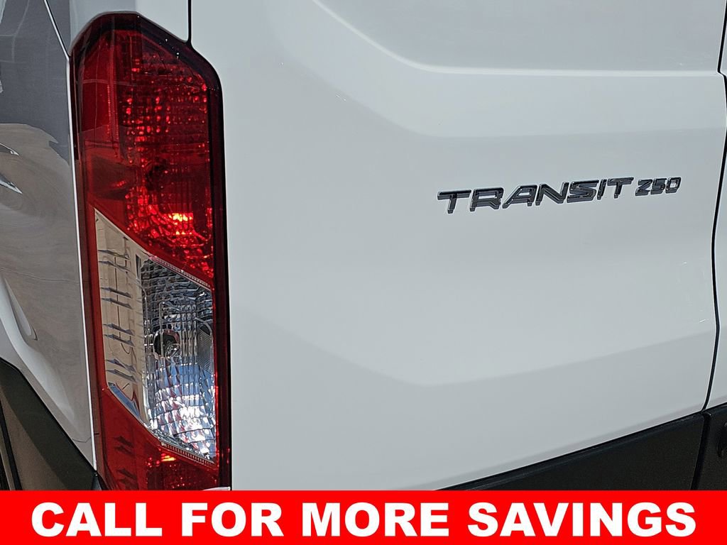 New 2025 Ford Transit 250 Low Roof RWD image 40