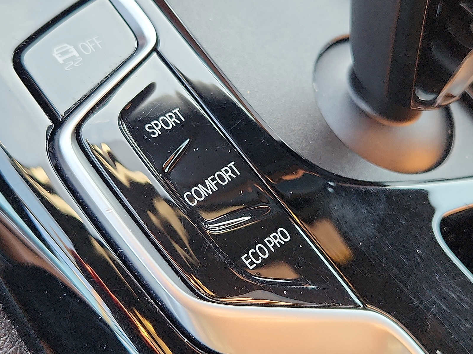 Certified 2023 BMW 540i xDrive w/ Premium Package image 25